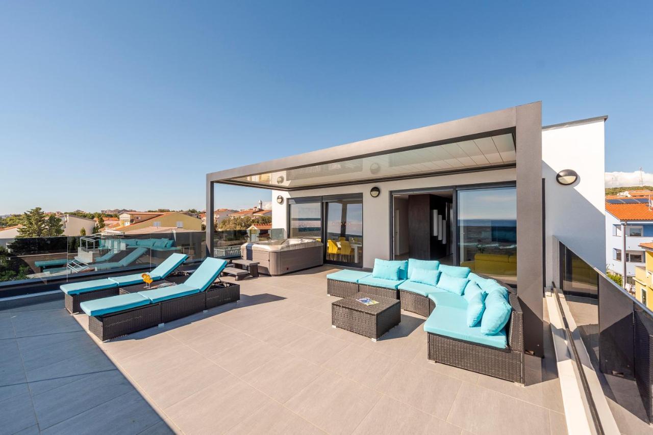 Mediteran Luxury Penthouse With Jacuzzi Mandre Ngoại thất bức ảnh