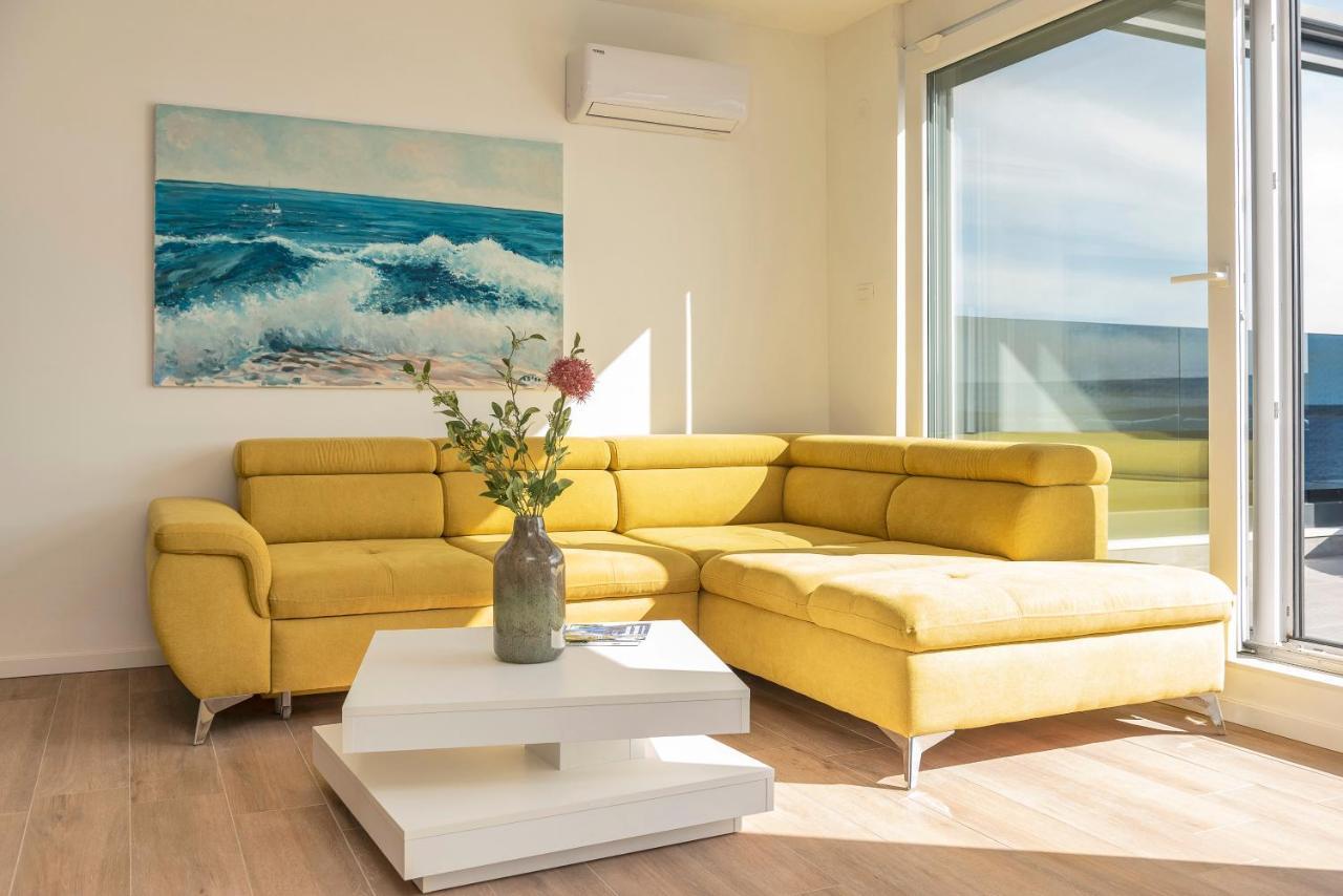 Mediteran Luxury Penthouse With Jacuzzi Mandre Ngoại thất bức ảnh
