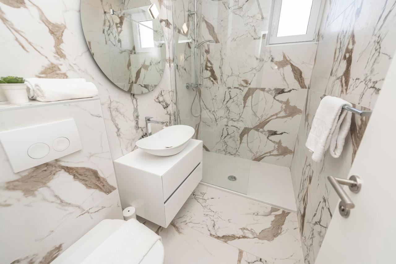 Mediteran Luxury Penthouse With Jacuzzi Mandre Ngoại thất bức ảnh